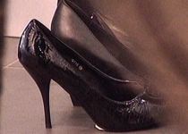 Pantofii cu toc inalt, periculosi pentru sanatatea femeilor