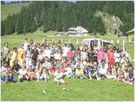 Valea Plopului 418 Orphans on Facebook - Voluntari in Romania pentru a ajuta copii orfani (si copii salvati de la avort) din asezamintele de plasament familial Pro-Vita din Valea Plopului si Valea Screzii, Jud. Prahova